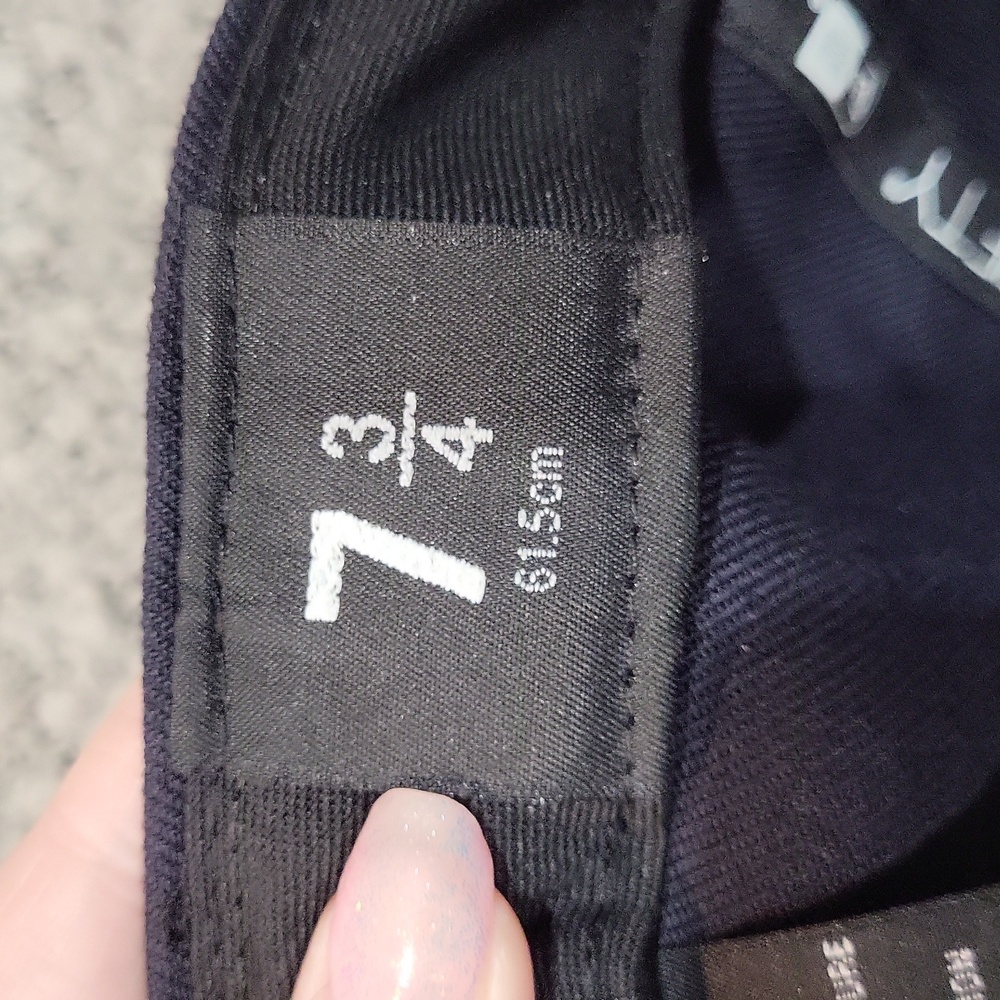 New Era Baseball Hat - Picture 11 of 12